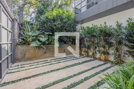 Casa à venda com 373m², 4 quartos e 4 vagasGaragem