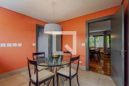 Sala de Jantar de casa à venda com 4 quartos, 373m² em Alto de Pinheiros, São Paulo