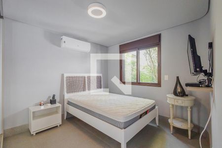 Casa à venda com 373m², 4 quartos e 4 vagasQuarto