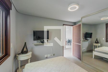 Casa à venda com 373m², 4 quartos e 4 vagasQuarto