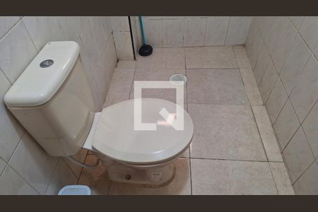 Apartamento para alugar com 80m², 2 quartos e 1 vaga Apartamento para alugar com 80m², 2 quartos e 1 vagaBanheiro Social