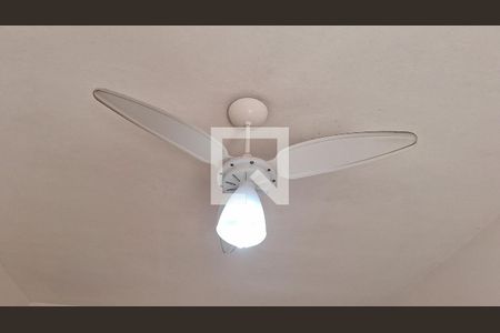 Apartamento para alugar com 80m², 2 quartos e 1 vaga Apartamento para alugar com 80m², 2 quartos e 1 vagaDetalhe Sala