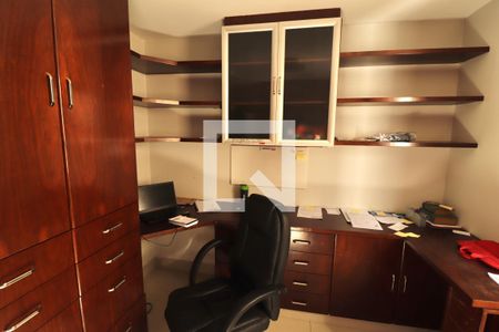 Apartamento para alugar com 290m², 4 quartos e 2 vagasQuarto 4 (escritório)