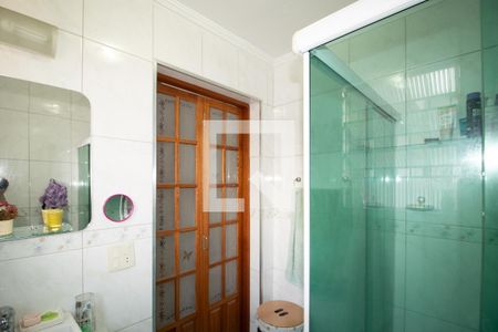 Casa à venda com 119m², 2 quartos e 2 vagasBanheiro da Suíte 2