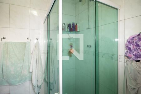 Casa à venda com 119m², 2 quartos e 2 vagasBanheiro da Suíte 2