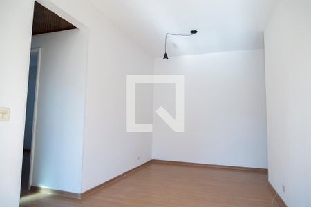 Sala de apartamento à venda com 2 quartos, 55m² em Vila São Catarina, São Paulo