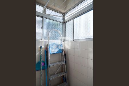 Apartamento à venda com 55m², 2 quartos e 1 vaga Apartamento à venda com 55m², 2 quartos e 1 vagaÁrea de Serviço