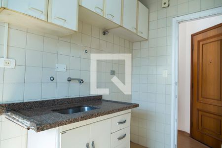 Apartamento à venda com 55m², 2 quartos e 1 vaga Apartamento à venda com 55m², 2 quartos e 1 vagaCozinha