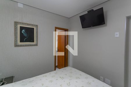 Apartamento à venda com 3 quartos, 110m² em Castelo, Belo Horizonte