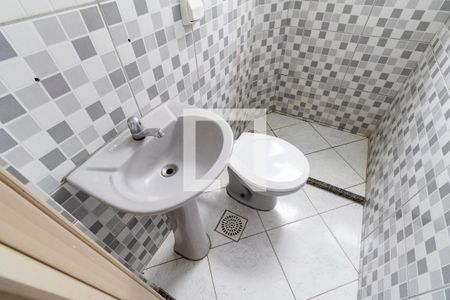 Banheiro de apartamento para alugar com 1 quarto, 48m² em Campo Grande, Rio de Janeiro