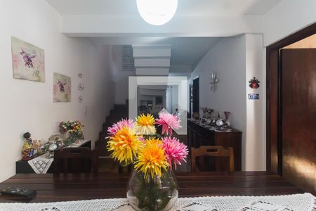 Sala de Jantar de casa para alugar com 3 quartos, 180m² em Vila Oliveira, Mogi das Cruzes