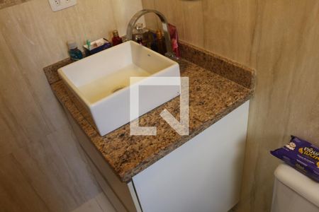 Casa à venda com 129m², 2 quartos e 2 vagasBanheiro da Suíte