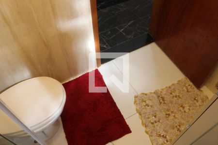 Casa à venda com 129m², 2 quartos e 2 vagasBanheiro