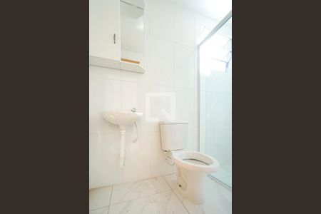 Banheiro  de apartamento para alugar com 1 quarto, 30m² em Vila Esperança, São Paulo