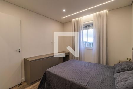 Quarto de apartamento para alugar com 1 quarto, 42m² em Jardim Tupanci, Barueri