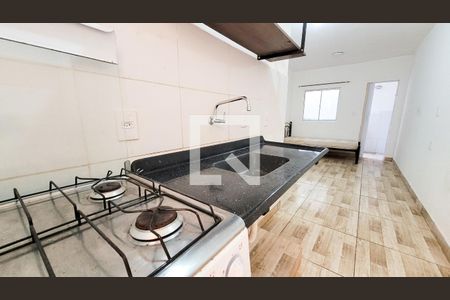 Cozinha de kitnet/studio para alugar com 1 quarto, 24m² em Jardim Santa Genebra, Campinas