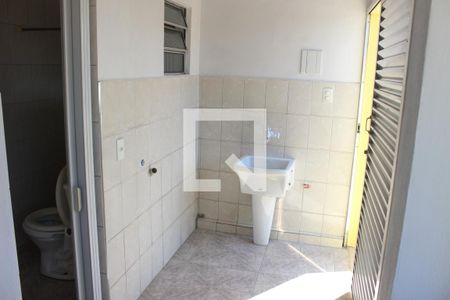 Casa para alugar com 50m², 1 quarto e sem vagaÁrea de Serviço