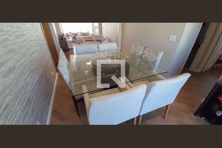 Apartamento à venda com 136m², 3 quartos e 4 vagas Apartamento à venda com 136m², 3 quartos e 4 vagasSala de Jantar