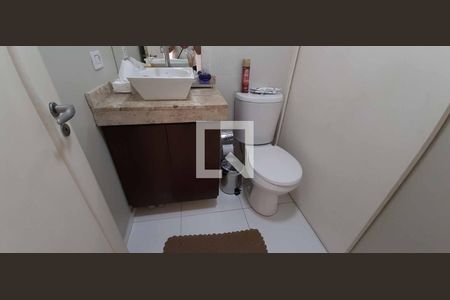 Apartamento à venda com 136m², 3 quartos e 4 vagas Apartamento à venda com 136m², 3 quartos e 4 vagasLavabo