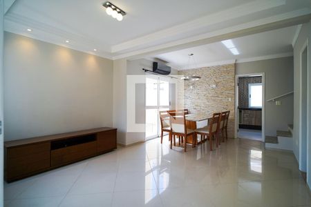 Sala de casa de condomínio para alugar com 3 quartos, 115m² em Alto da Boa Vista, Sorocaba