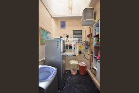 Apartamento à venda com 100m², 2 quartos e 1 vagaÁrea de Serviço