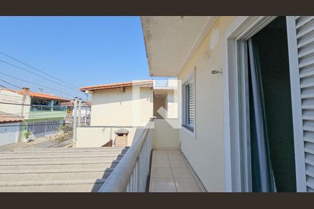 Casa à venda com 100m², 3 quartos e 3 vagasVaranda