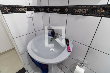 Casa à venda com 75m², 2 quartos e sem vagaBanheiro