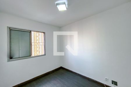 Apartamento à venda com 80m², 3 quartos e 1 vagaQuarto 2