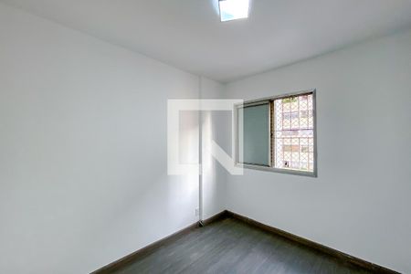 Apartamento à venda com 80m², 3 quartos e 1 vagaQuarto 2