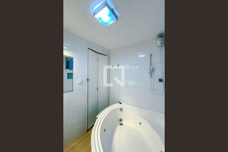 Apartamento à venda com 80m², 3 quartos e 1 vagaBanheiro