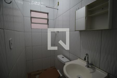 Casa para alugar com 40m², 1 quarto e sem vagaBanheiro