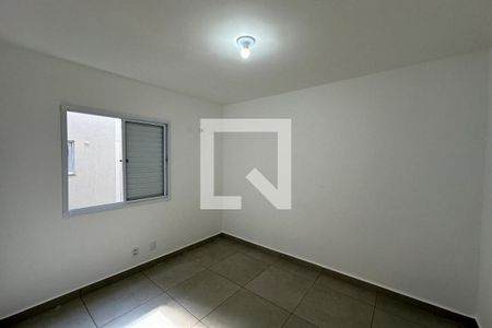 Dormitório 01 de apartamento para alugar com 2 quartos, 45m² em (l-9), Ribeirão Preto
