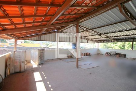 Casa à venda com 400m², 3 quartos e 3 vagasPilotis