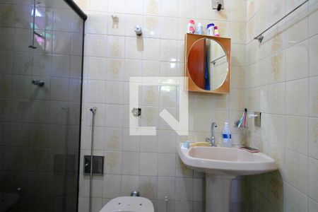 Casa à venda com 400m², 3 quartos e 3 vagasBanheiro da Suíte