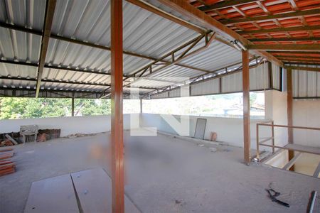 Casa à venda com 400m², 3 quartos e 3 vagasPilotis