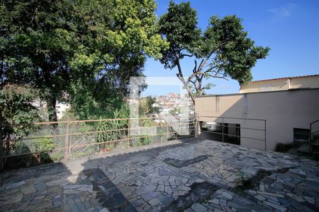 Casa à venda com 400m², 3 quartos e 3 vagasVaranda 2