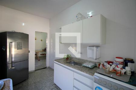 Casa à venda com 400m², 3 quartos e 3 vagasCozinha