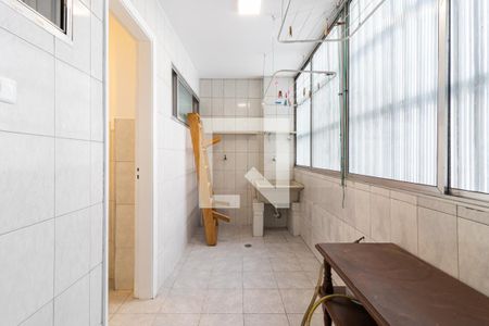 Apartamento para alugar com 83m², 2 quartos e 1 vagaÁrea de Serviço