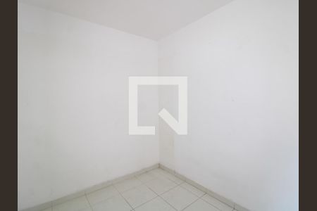 Quarto 2 de apartamento para alugar com 2 quartos, 49m² em Vila Guilherme, São Paulo