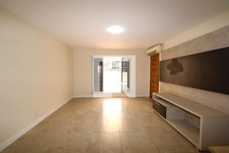 Sala de casa para alugar com 3 quartos, 180m² em Cidade Ademar, São Paulo