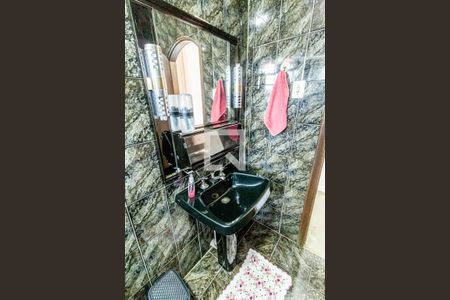 Casa para alugar com 279m², 3 quartos e 5 vagasBanheiro 3