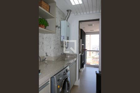 Apartamento para alugar com 80m², 1 quarto e 2 vagas Apartamento para alugar com 80m², 1 quarto e 2 vagasCozinha e Área de Serviço