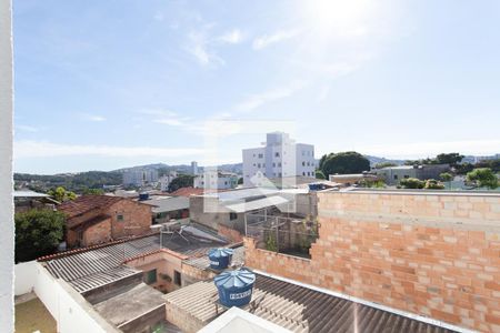 Vista da Sala de apartamento para alugar com 3 quartos, 60m² em Letícia, Belo Horizonte