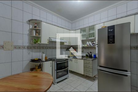 Casa à venda com 800m², 3 quartos e 12 vagasCozinha