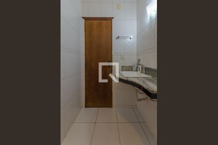 Casa à venda com 800m², 3 quartos e 12 vagasBanheiro Suíte Reversível