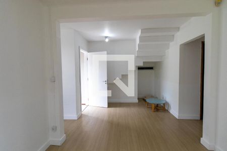 Sala de casa para alugar com 5 quartos, 440m² em Cristo Rei, Curitiba