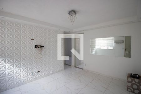 Sala de apartamento para alugar com 2 quartos, 45m² em Conjunto Residencial José Bonifácio, São Paulo