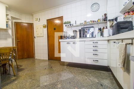 Apartamento à venda com 164m², 3 quartos e 2 vagasCozinha