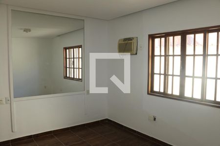 Casa para alugar com 2 quartos, 82m² em Vila São Luís, Nova Iguaçu
