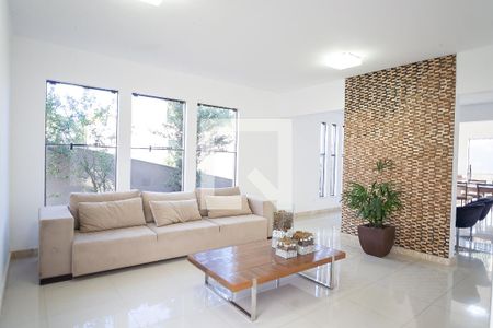 sala de casa de condomínio para alugar com 5 quartos, 545m² em Rosário, Nova Lima